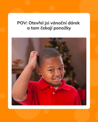 Když doufáš v telefon nebo nová sluchátka... ale Ježíšek nadělí zase klasiku 🥴 Co jsi dneska našel pod stromečkem ty?...